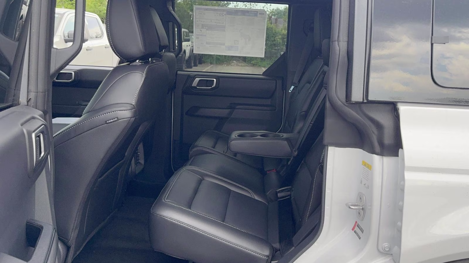 2026 Oxford White Ford Bronco Outer Banks 4 Door 4x4 4X4 SUV