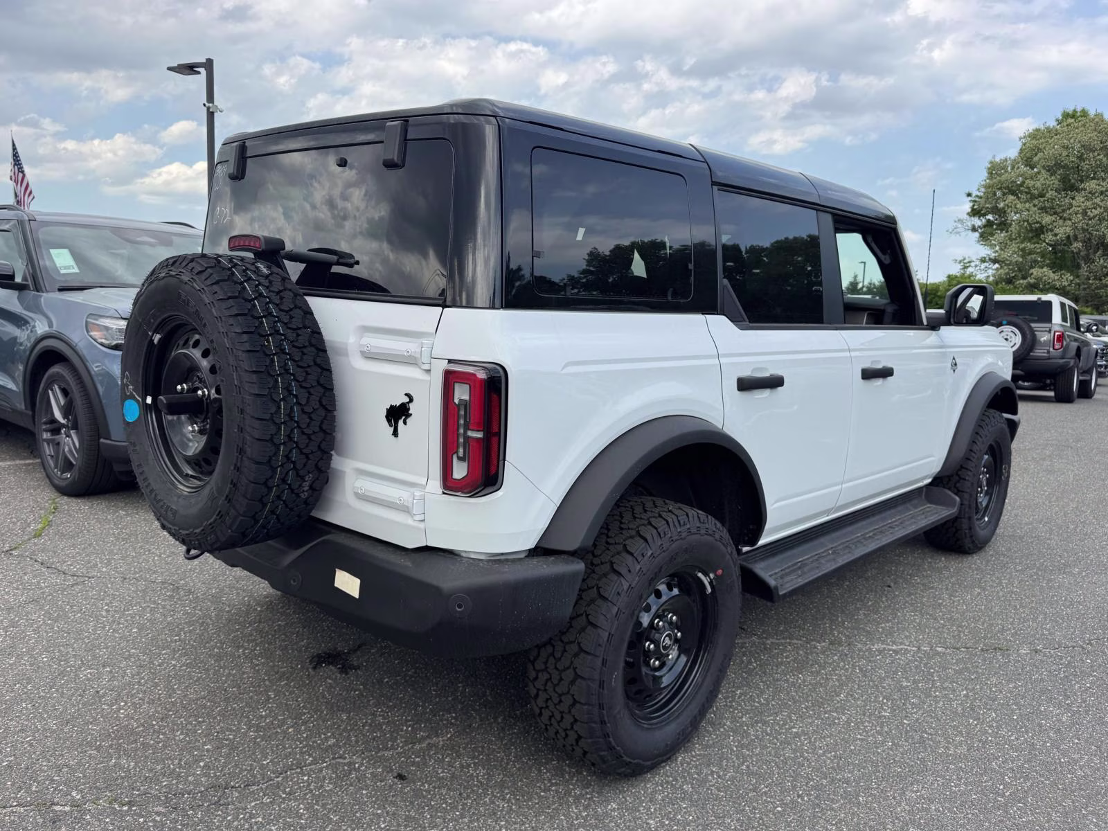 2026 Oxford White Ford Bronco Outer Banks 4 Door 4x4 4X4 SUV