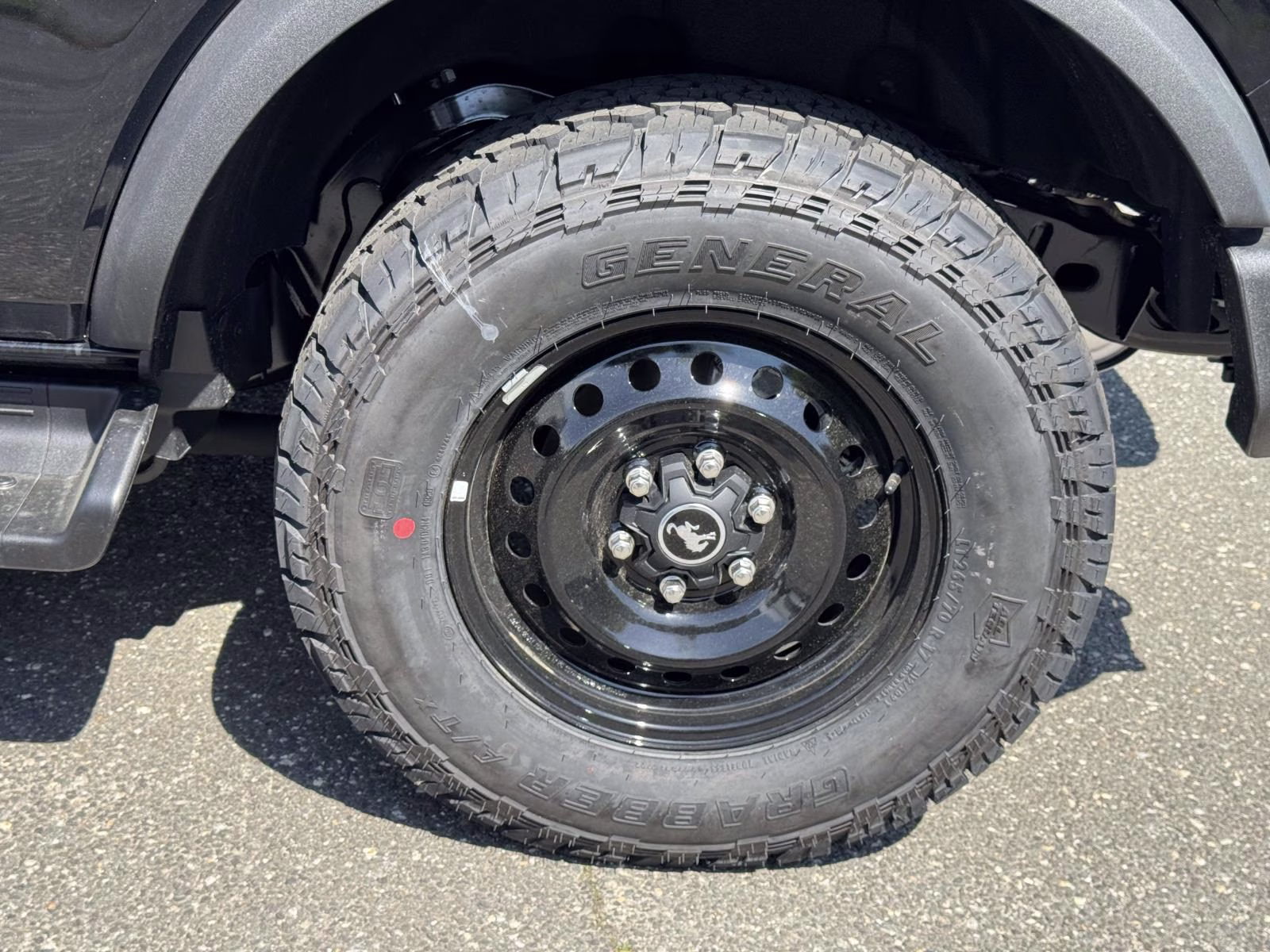 2026 Shadow Black Ford Bronco Outer Banks 4 Door 4x4 4X4 SUV