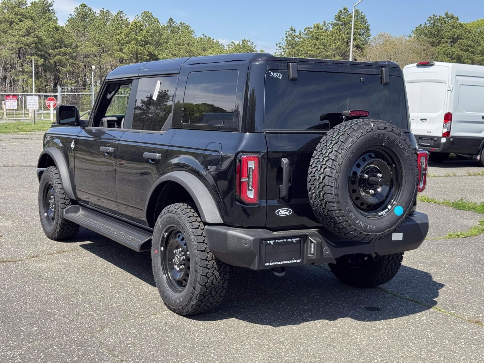 2026 Shadow Black Ford Bronco Outer Banks 4 Door 4x4 4X4 SUV