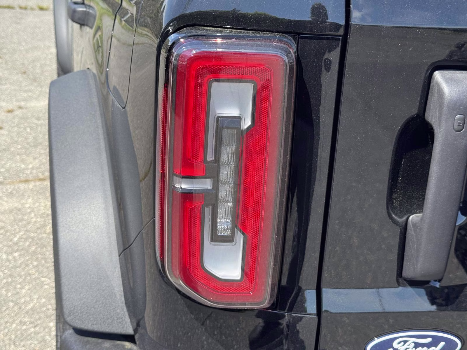 2026 Shadow Black Ford Bronco Outer Banks 4 Door 4x4 4X4 SUV