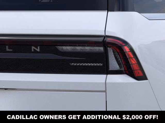 2026 Star White Metallic Tri-Coat Lincoln Navigator Black Label 4X4 SUV