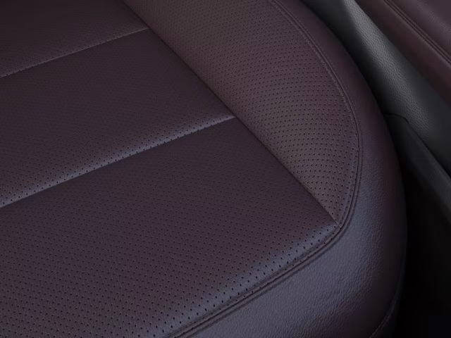 2026 Star White Metallic Tri-Coat Ford Explorer Platinum 4X4 SUV