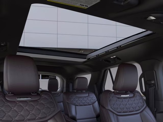 2026 Star White Metallic Tri-Coat Ford Explorer Platinum 4X4 SUV