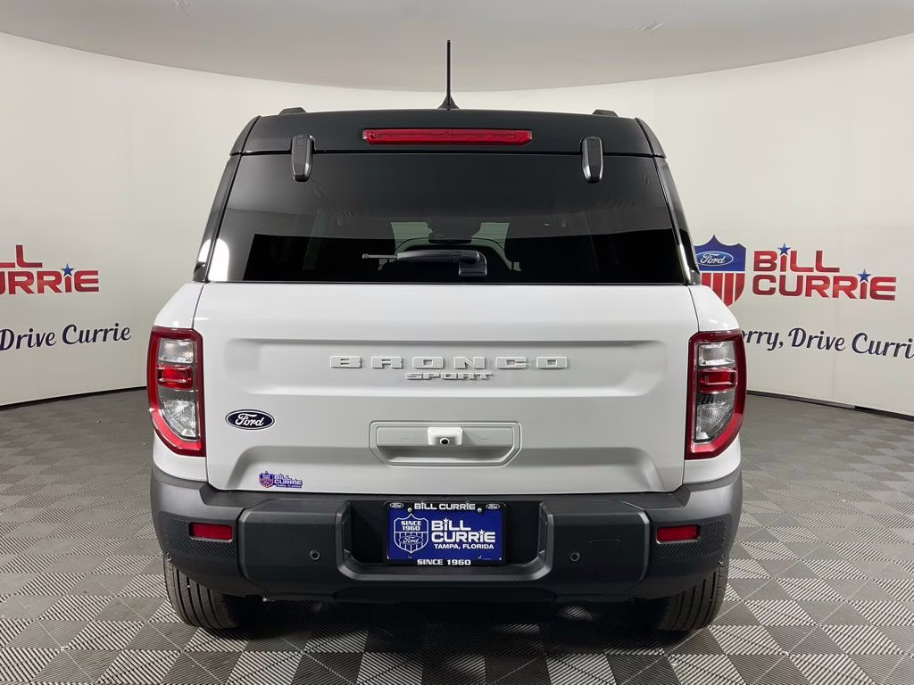 2026 Oxford White Ford Bronco Sport Outer Banks 4X4 SUV
