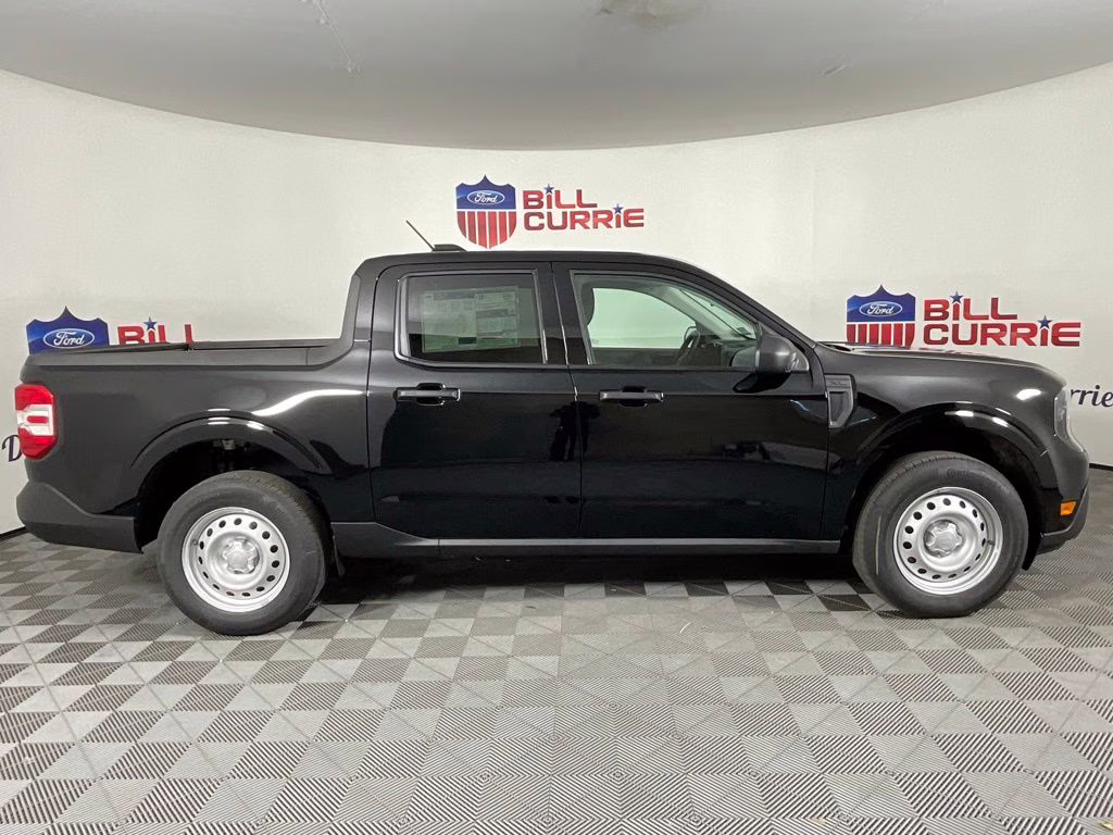 2026 Shadow Black Ford Maverick XL FWD Truck
