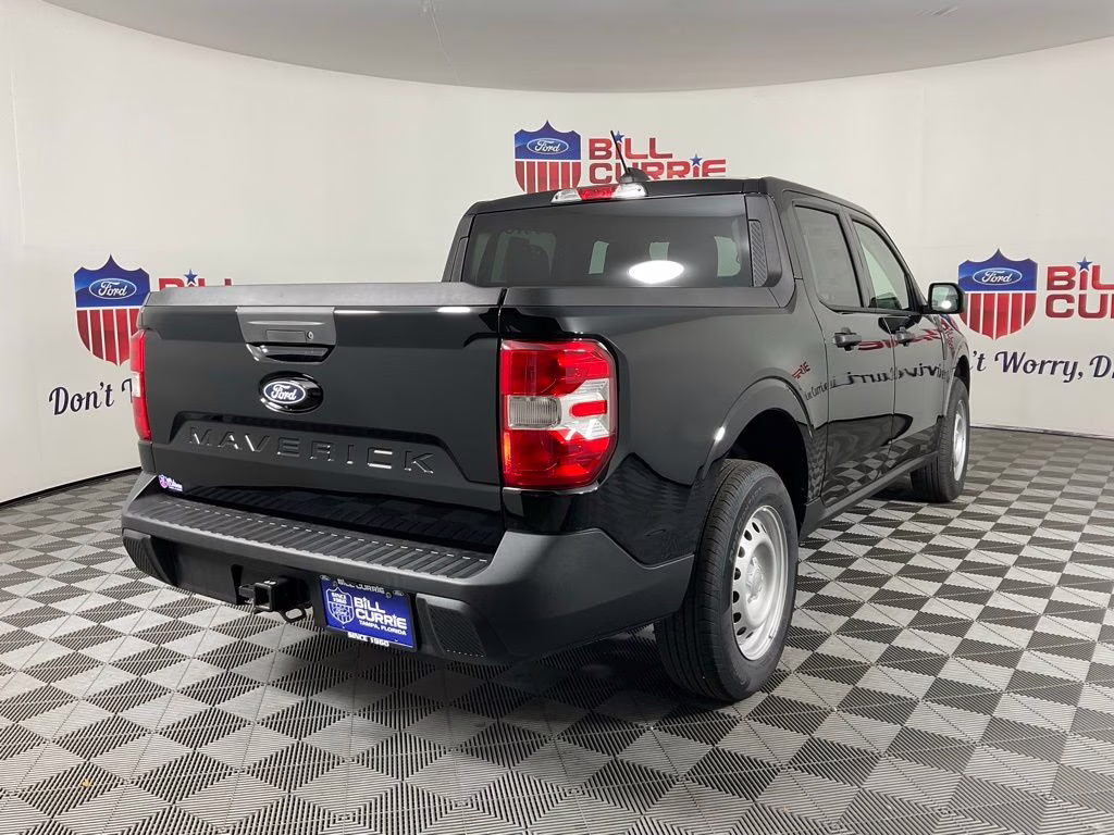 2026 Shadow Black Ford Maverick XL FWD Truck