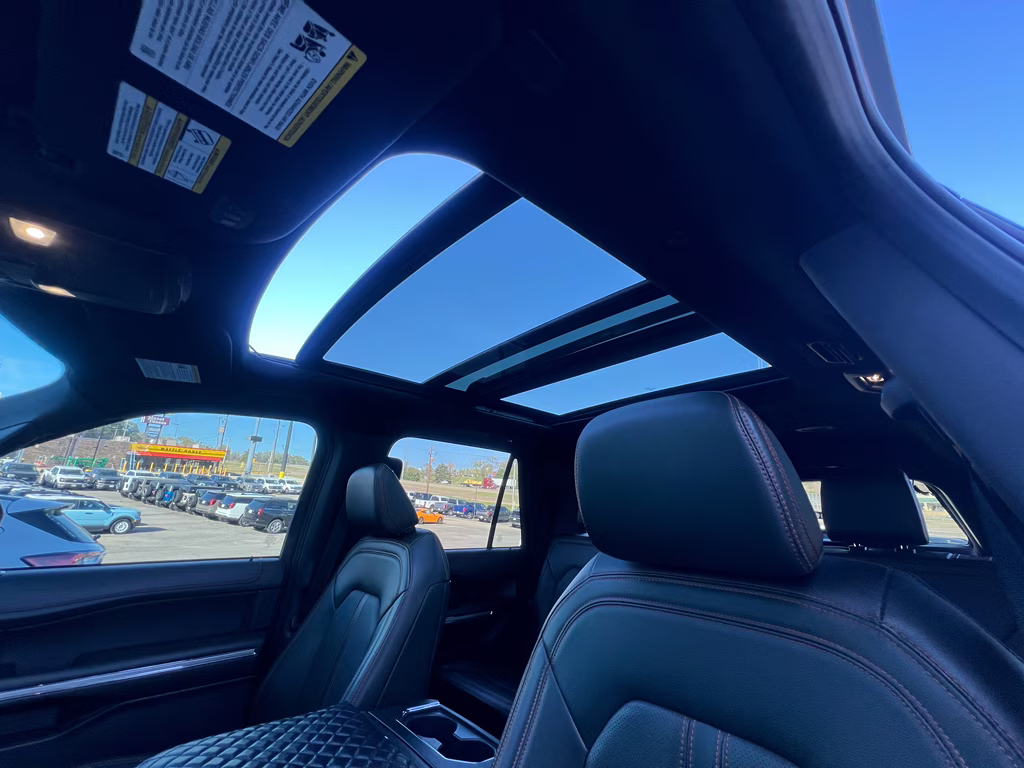 2022 Forged Green Metallic Ford Expedition Timberline 4X4 SUV