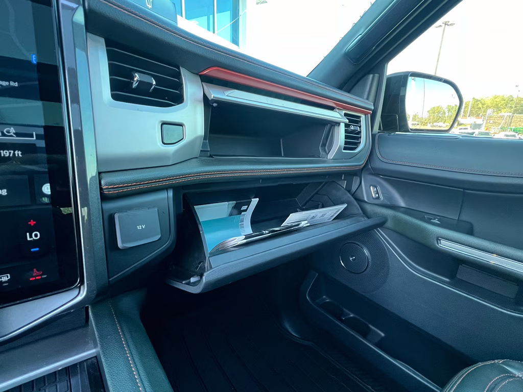 2022 Forged Green Metallic Ford Expedition Timberline 4X4 SUV