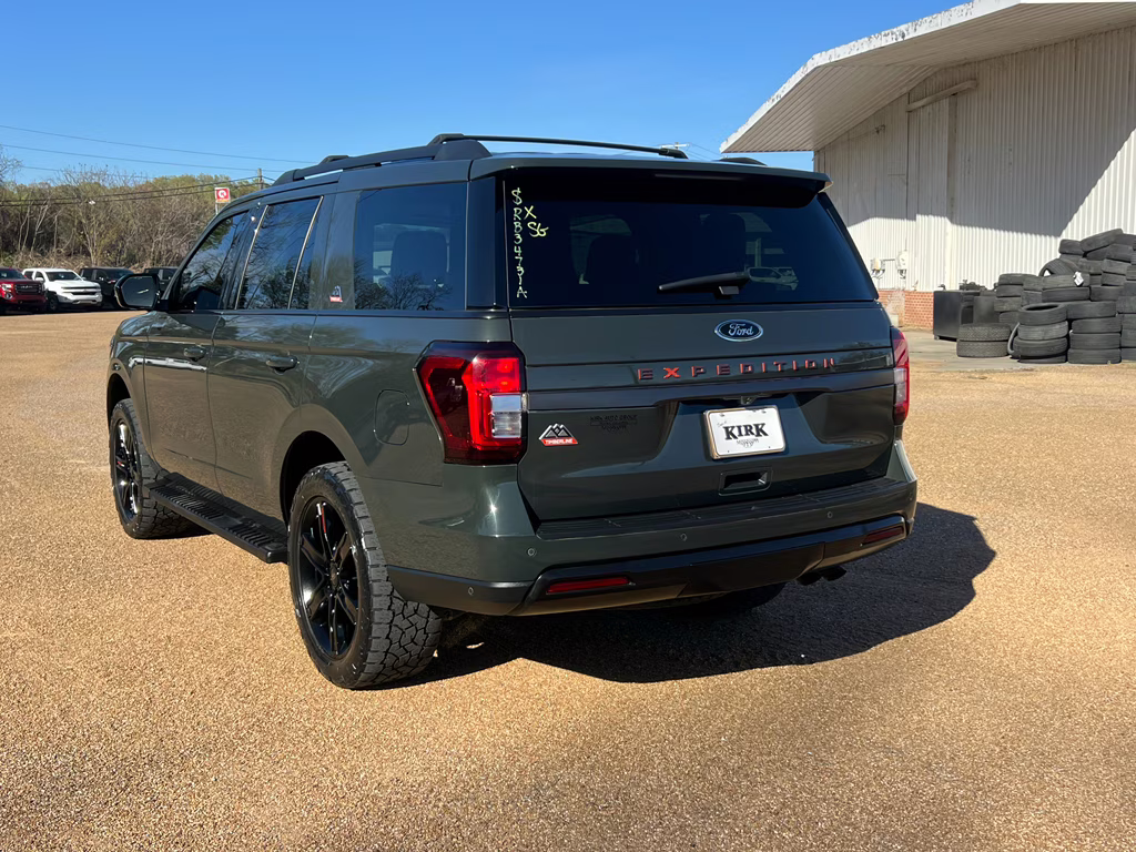 2022 Forged Green Metallic Ford Expedition Timberline 4X4 SUV