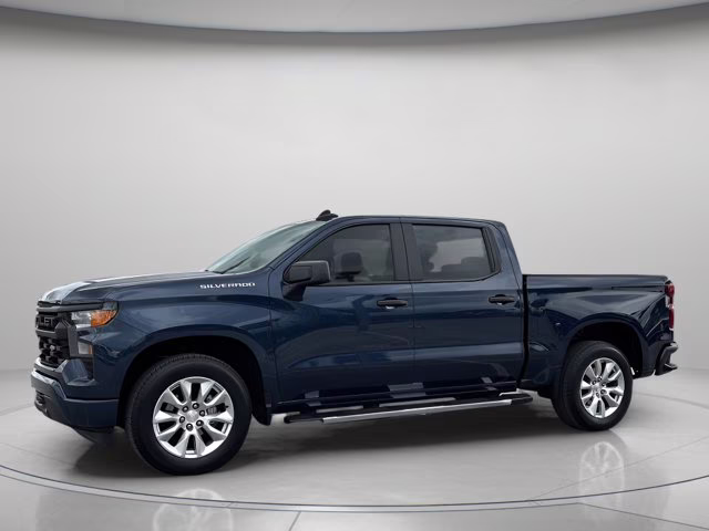 2022 Northsky Blue Metallic Chevrolet Silverado 1500 Custom RWD Truck