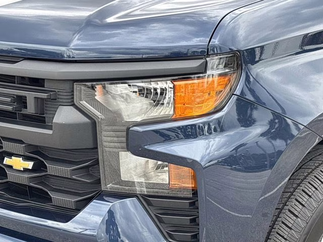 2022 Northsky Blue Metallic Chevrolet Silverado 1500 Custom RWD Truck