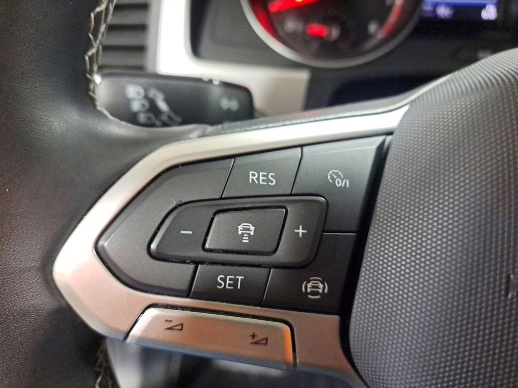 2021 Pacific Blue Metallic Volkswagen Atlas 3.6L V6 SE w/Technology AWD SUV