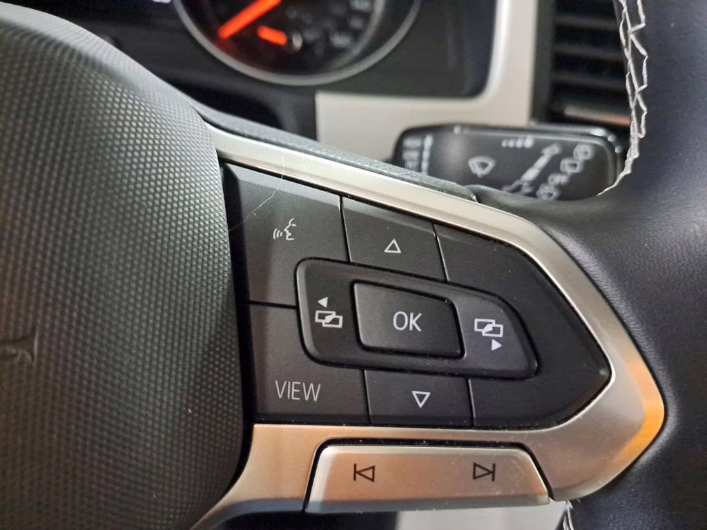 2021 Pacific Blue Metallic Volkswagen Atlas 3.6L V6 SE w/Technology AWD SUV