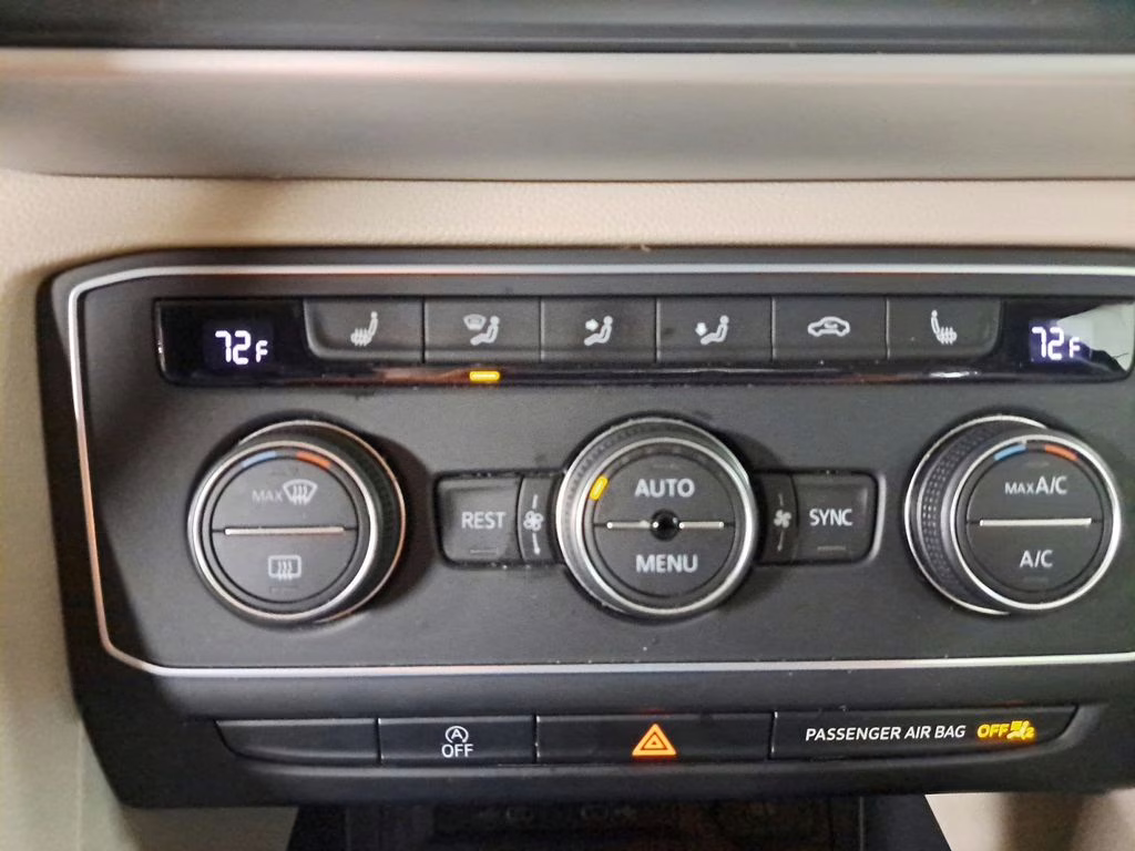 2021 Pacific Blue Metallic Volkswagen Atlas 3.6L V6 SE w/Technology AWD SUV