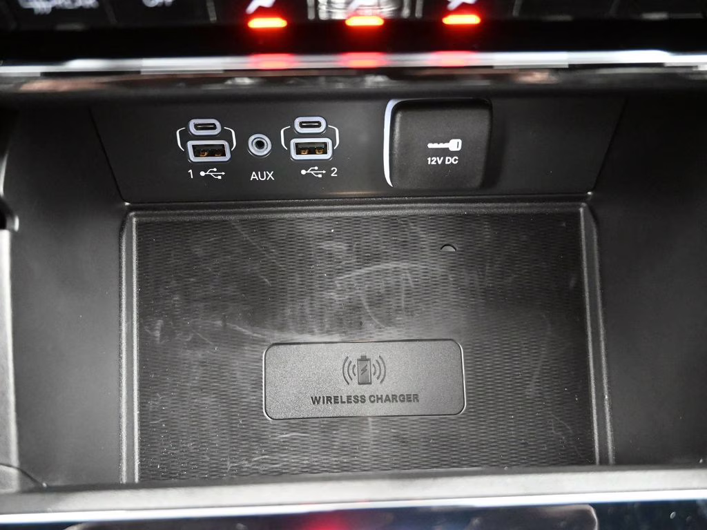 2025 Bright White Clearcoat Jeep Grand Cherokee L Altitude X 4X4 SUV