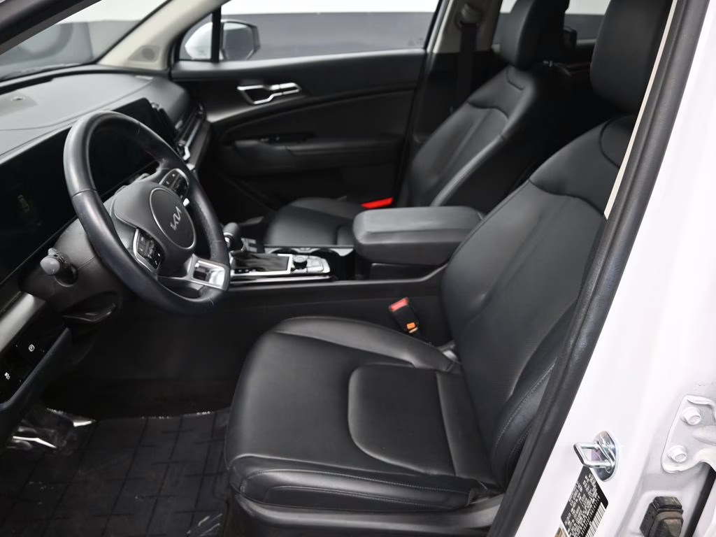 2024 Glacial White Pearl Kia Sportage EX AWD SUV