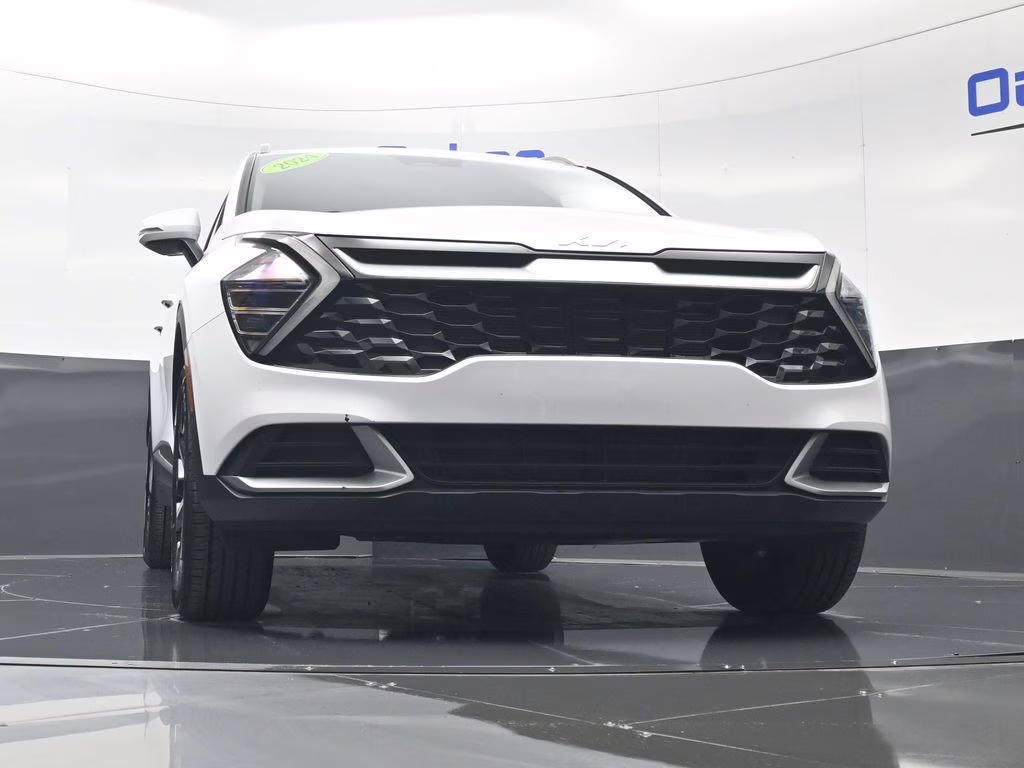 2024 Glacial White Pearl Kia Sportage EX AWD SUV