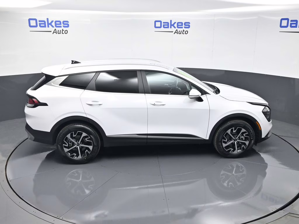 2024 Glacial White Pearl Kia Sportage EX AWD SUV