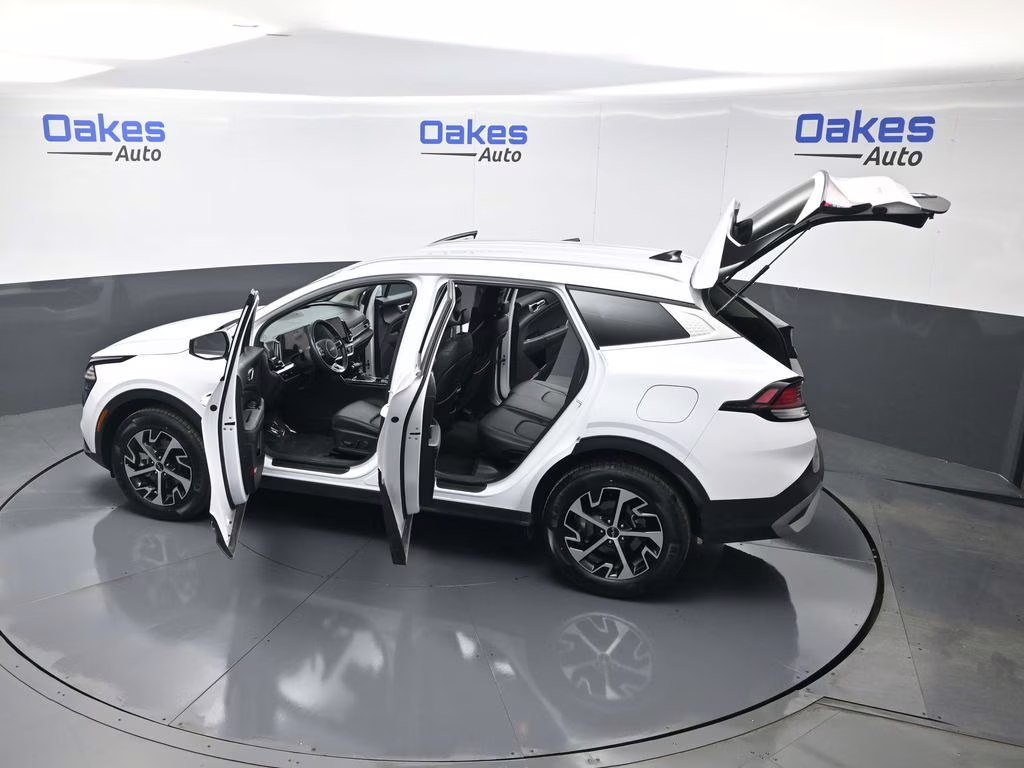 2024 Glacial White Pearl Kia Sportage EX AWD SUV