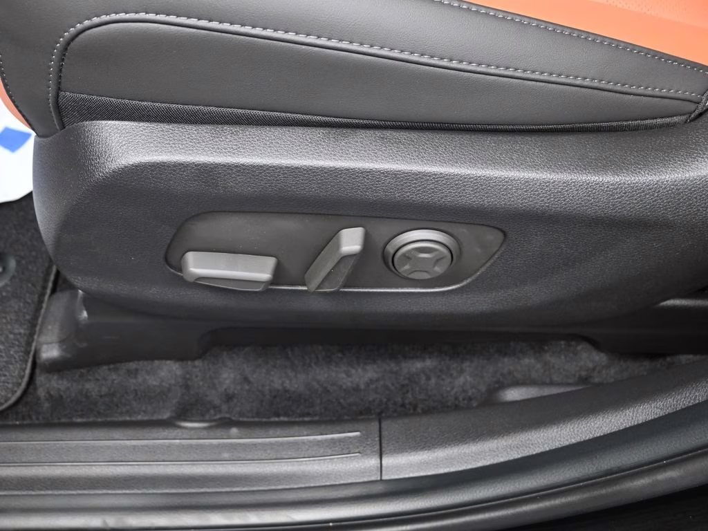 2026 Aurora Black Pearl Kia Carnival EX FWD Van