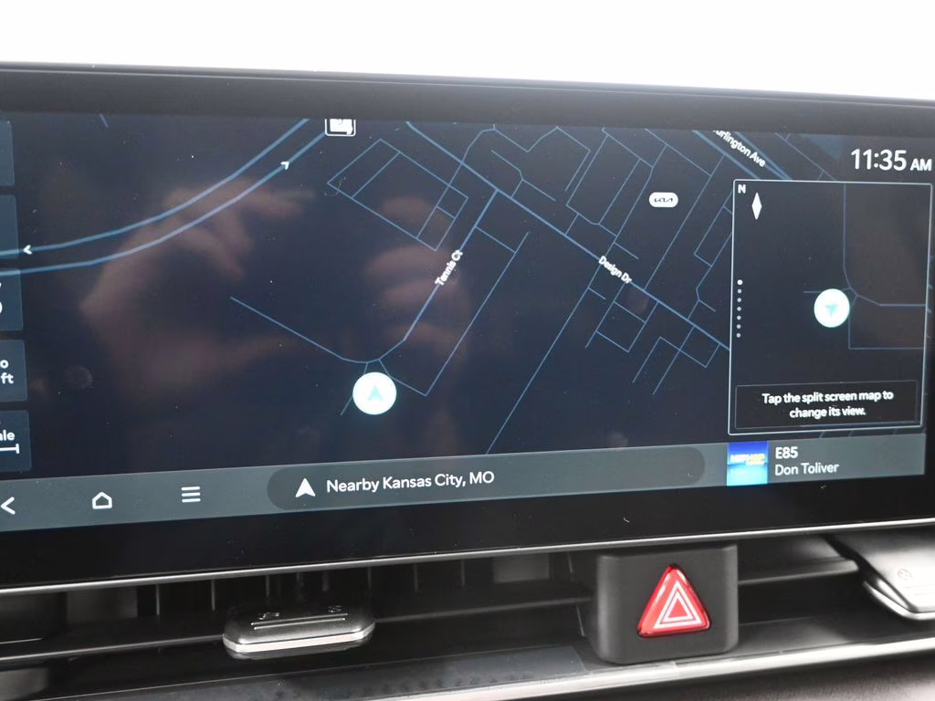 2026 Panthera Metal Kia Carnival EX FWD Van