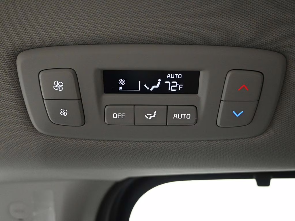 2026 Panthera Metal Kia Carnival EX FWD Van