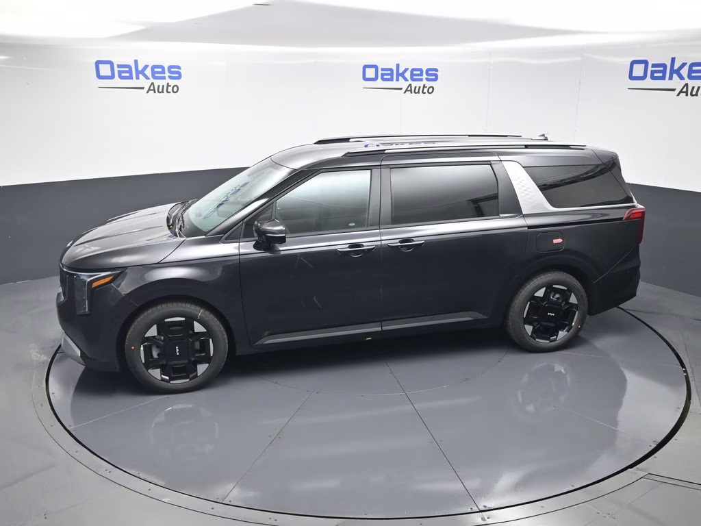 2026 Panthera Metal Kia Carnival EX FWD Van