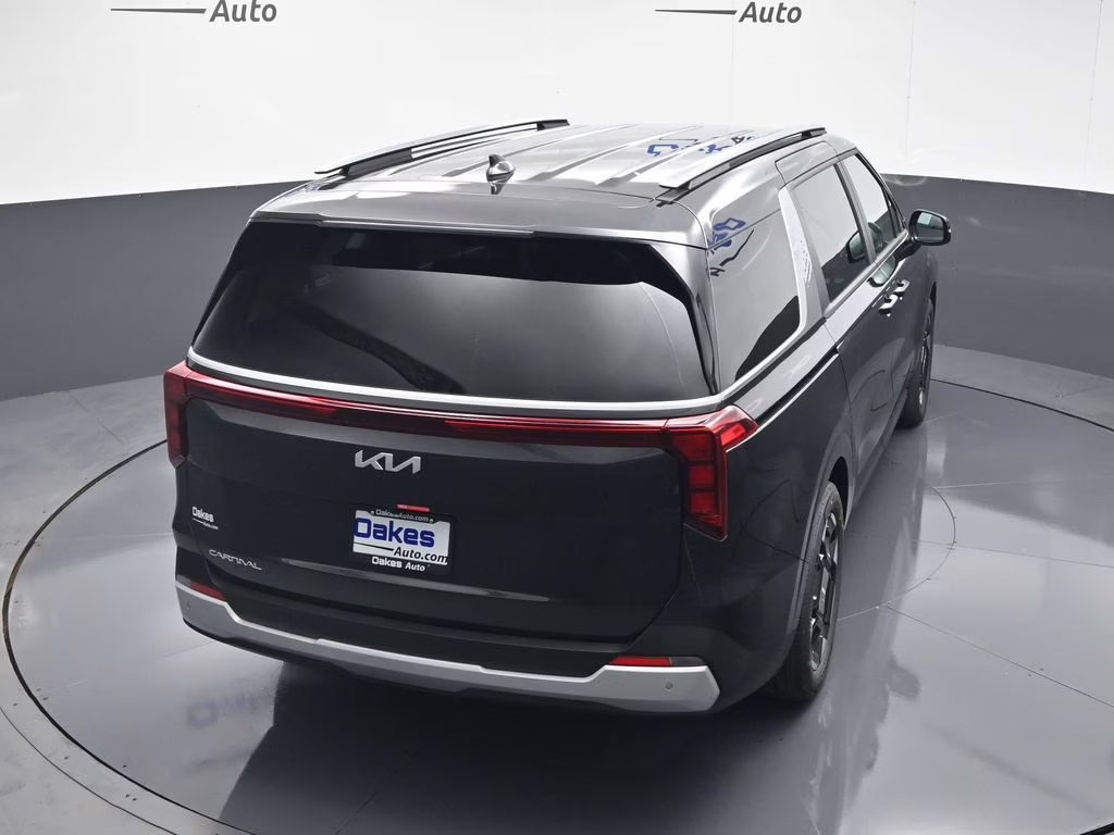 2026 Panthera Metal Kia Carnival EX FWD Van