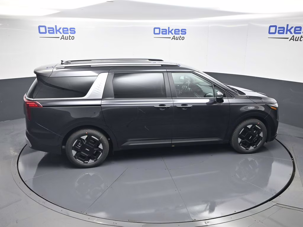 2026 Panthera Metal Kia Carnival EX FWD Van