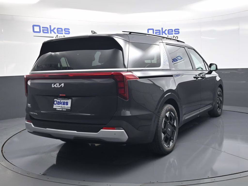 2026 Panthera Metal Kia Carnival EX FWD Van