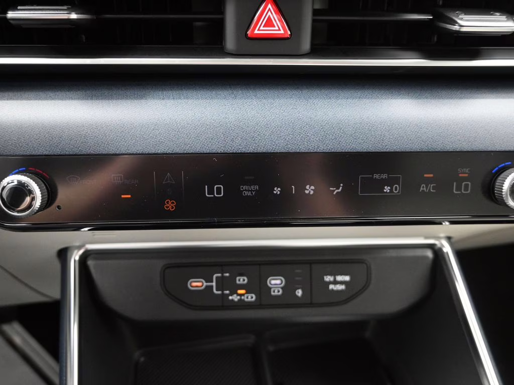 2026 Snow White Pearl Kia Carnival Hybrid EX FWD Van