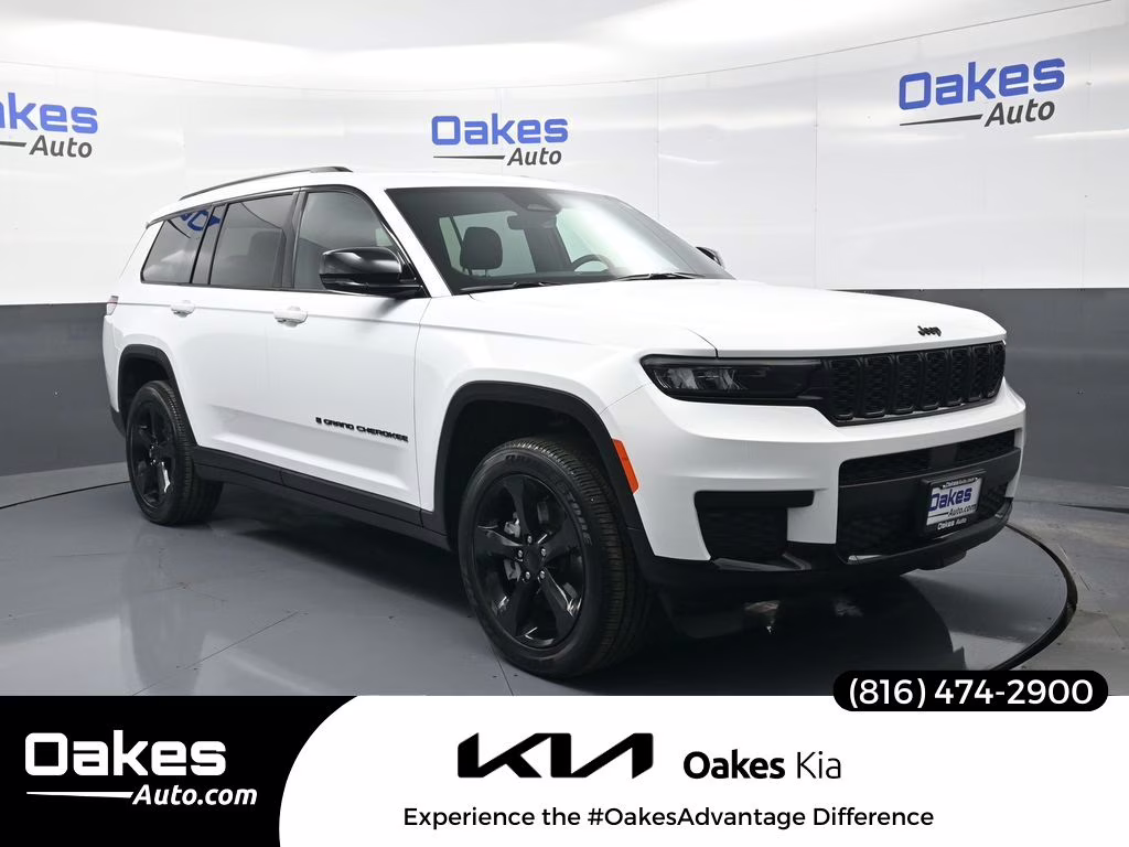 2025 Bright White Clearcoat Jeep Grand Cherokee L Altitude X 4X4 SUV