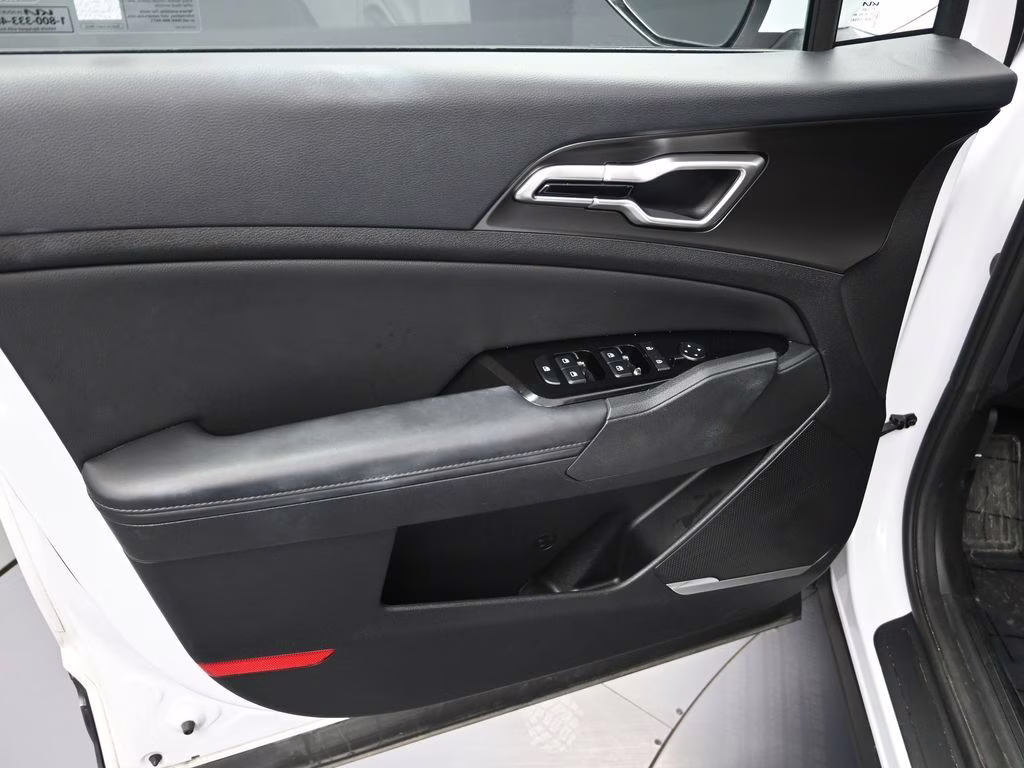 2024 Glacial White Pearl Kia Sportage EX AWD SUV