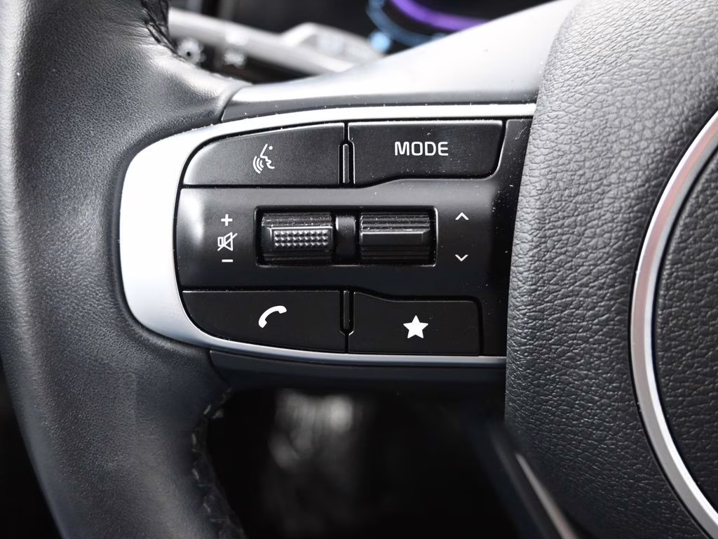 2024 Glacial White Pearl Kia Sportage EX AWD SUV