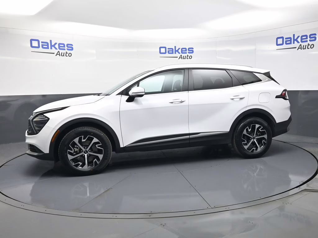 2024 Glacial White Pearl Kia Sportage EX AWD SUV