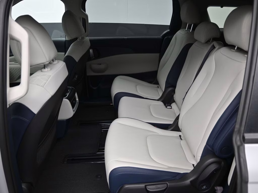 2026 Ceramic Silver Kia Carnival EX FWD Van