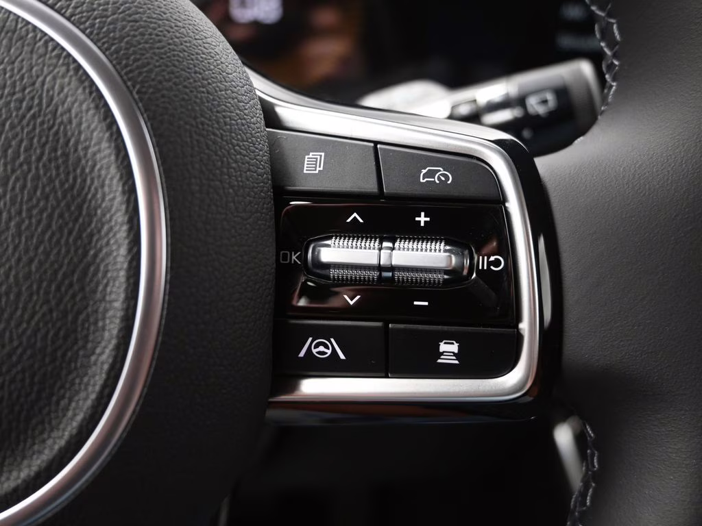 2026 Aurora Black Pearl Kia Carnival EX FWD Van