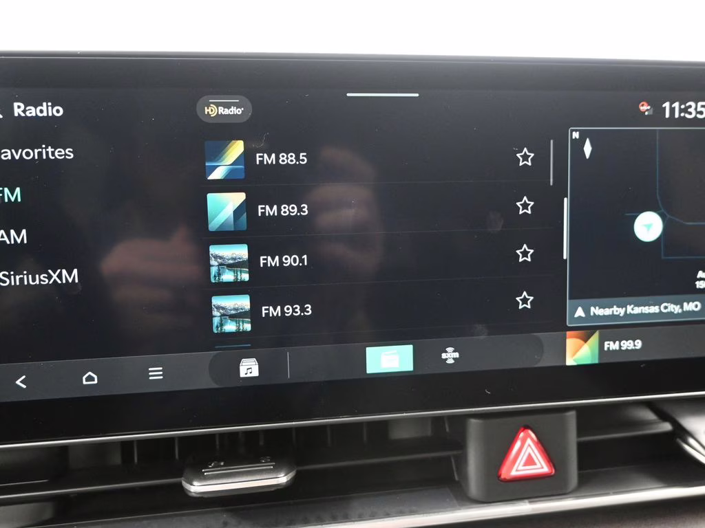 2026 Panthera Metal Kia Carnival EX FWD Van