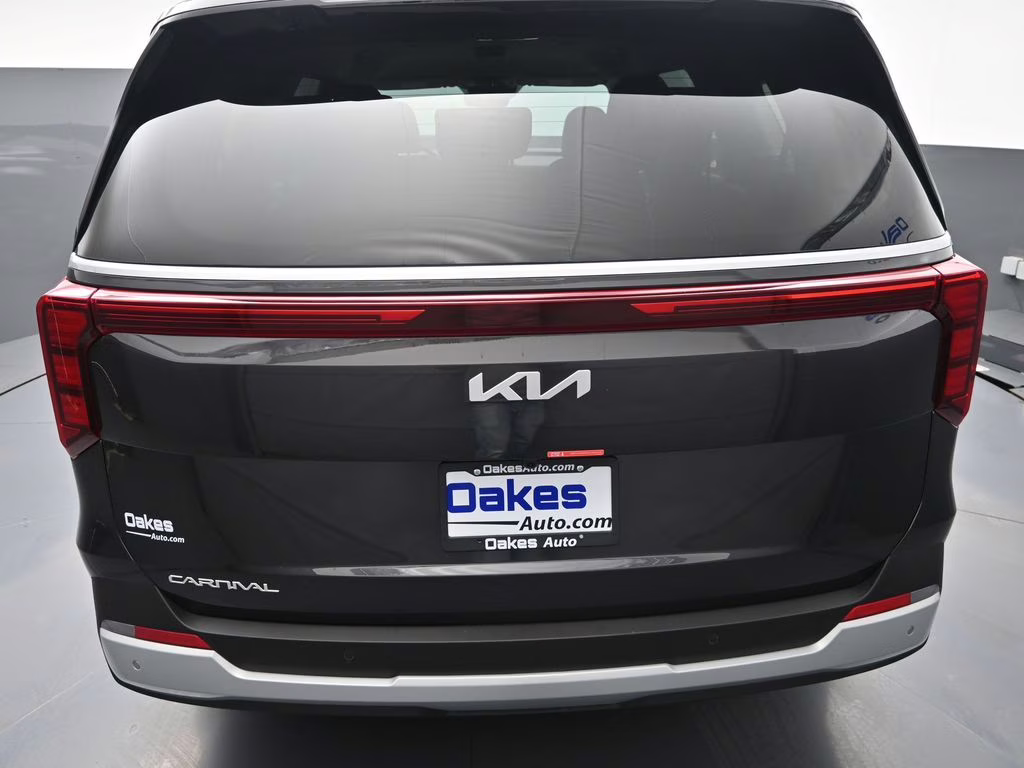 2026 Panthera Metal Kia Carnival EX FWD Van