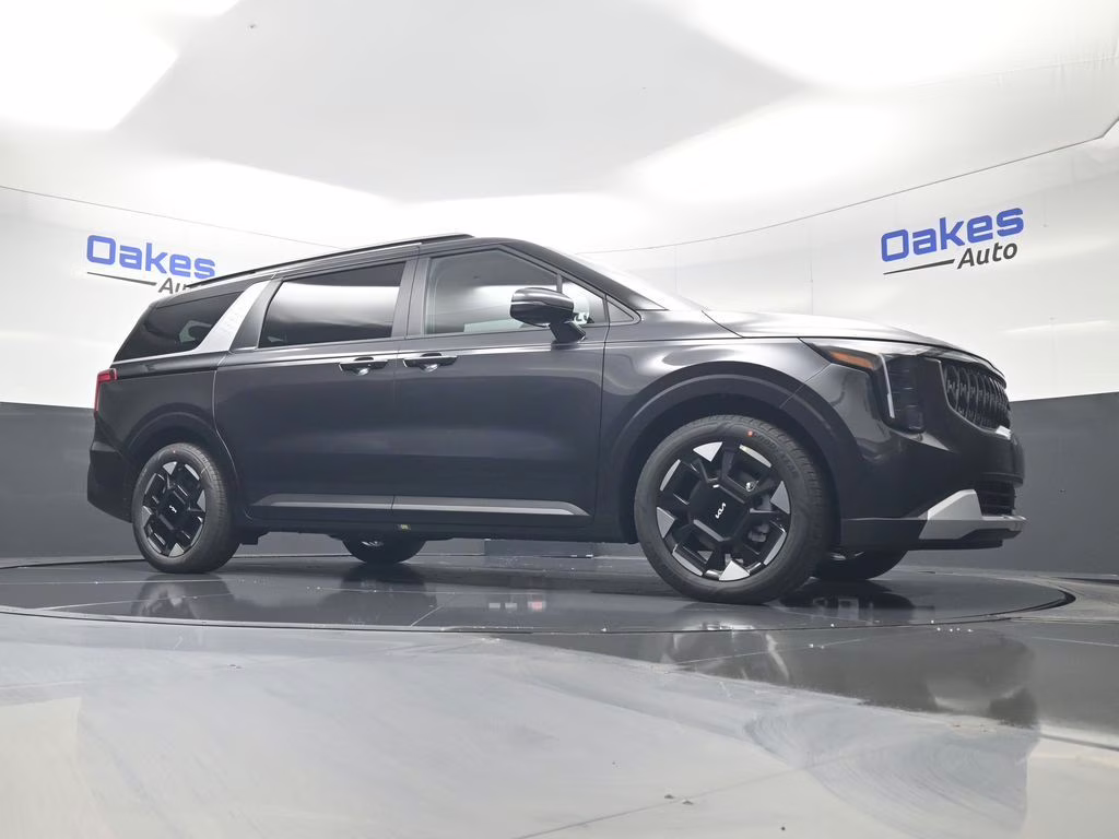 2026 Panthera Metal Kia Carnival EX FWD Van