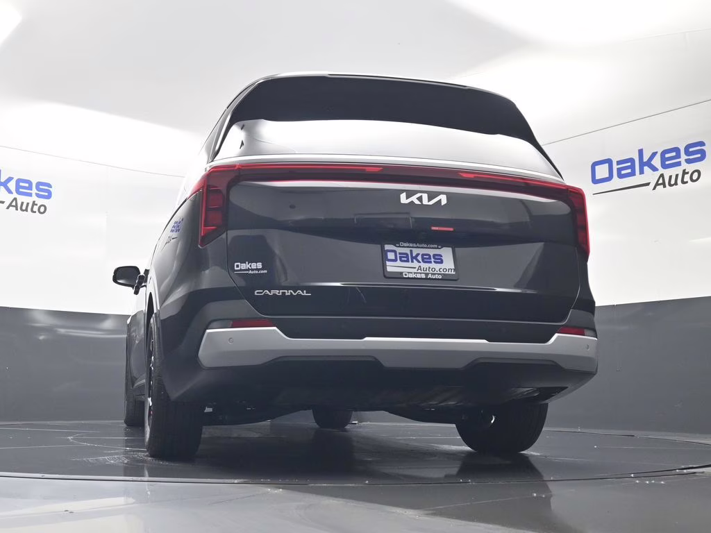 2026 Panthera Metal Kia Carnival EX FWD Van