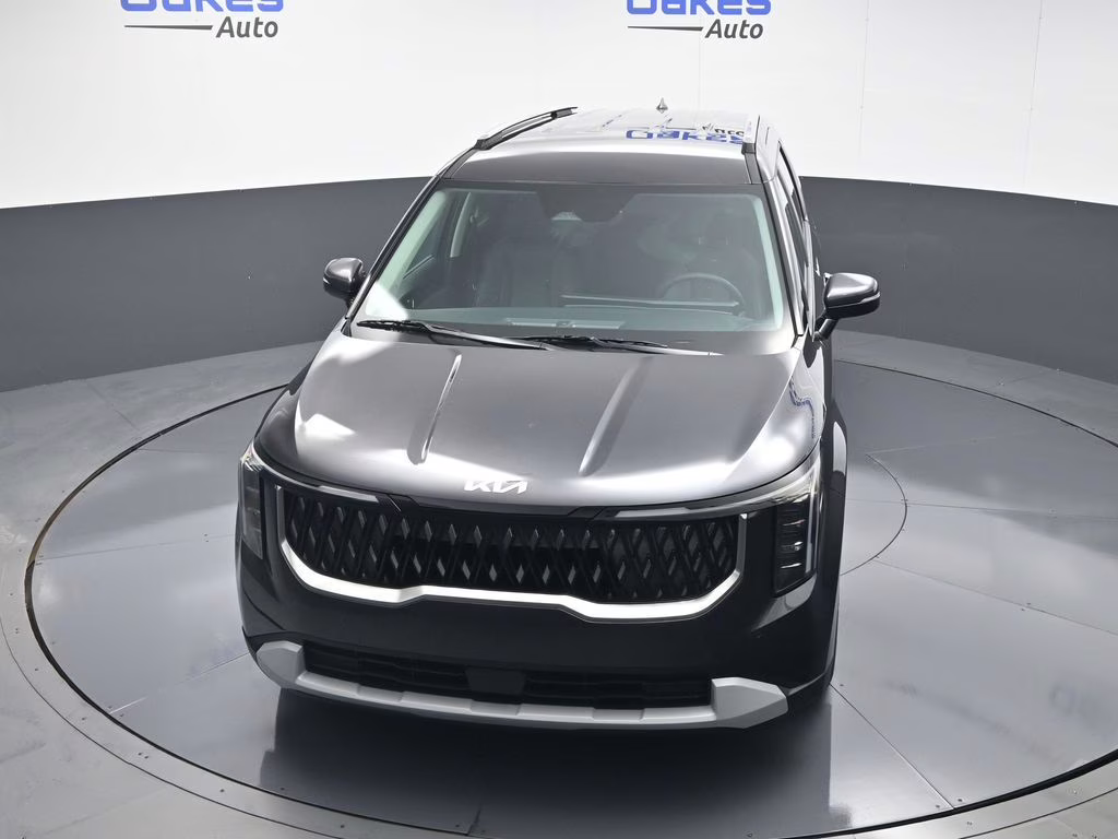 2026 Panthera Metal Kia Carnival EX FWD Van