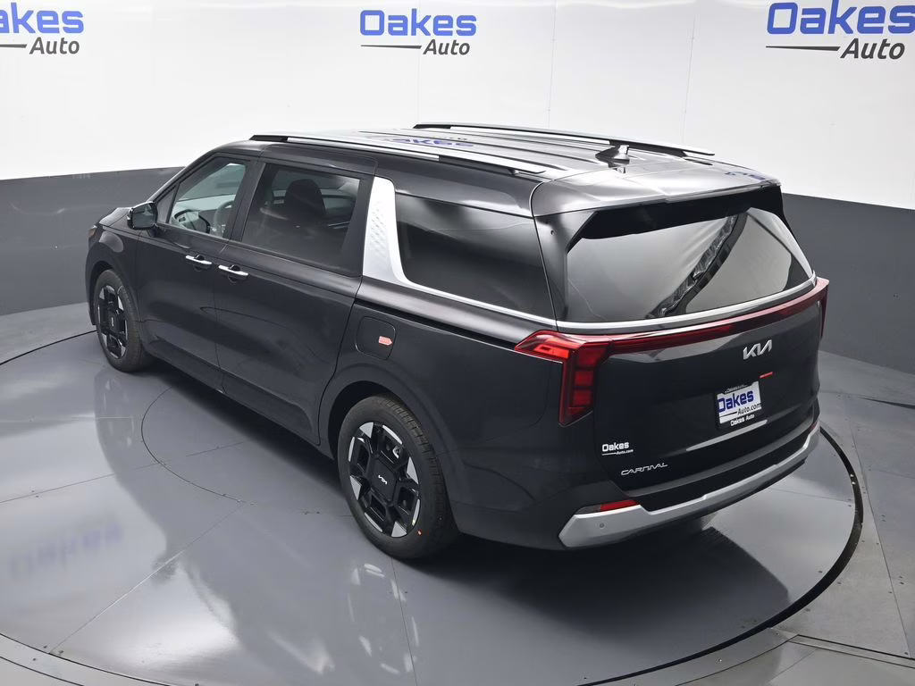 2026 Panthera Metal Kia Carnival EX FWD Van