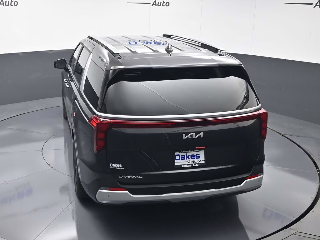 2026 Panthera Metal Kia Carnival EX FWD Van