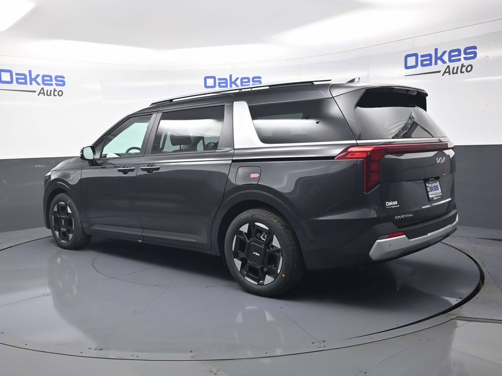 2026 Panthera Metal Kia Carnival EX FWD Van