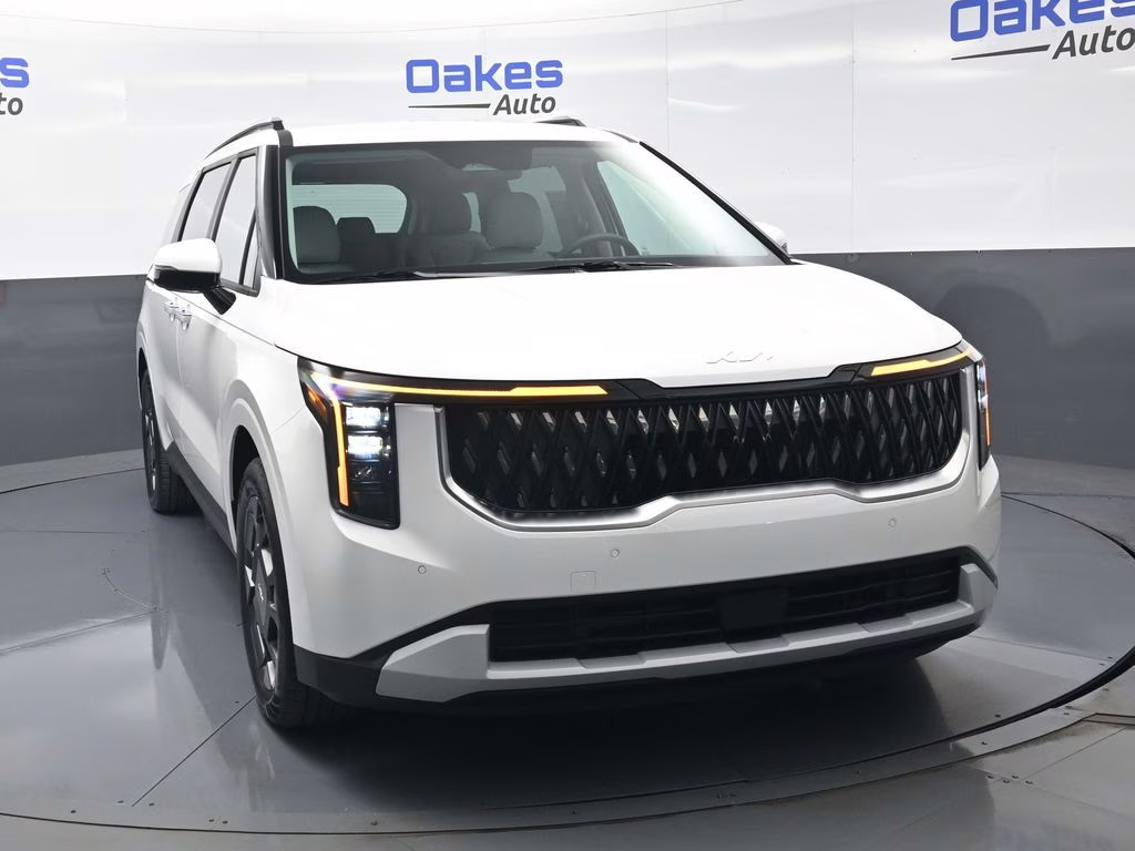 2026 Snow White Pearl Kia Carnival Hybrid EX FWD Van