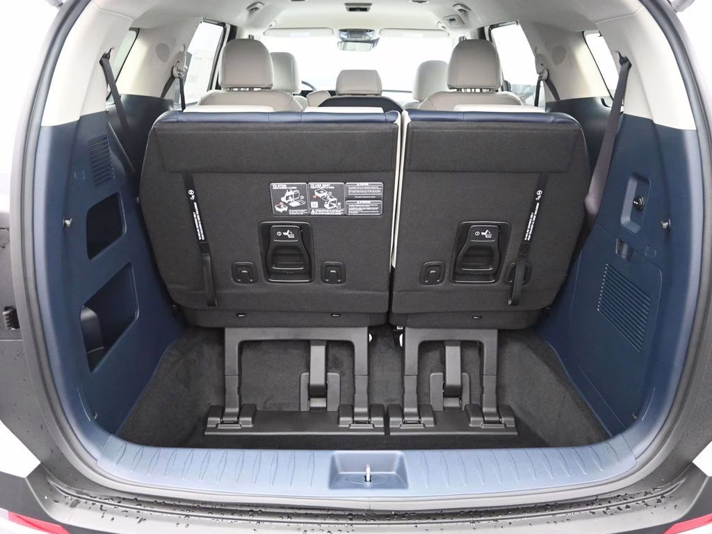 2026 Snow White Pearl Kia Carnival Hybrid EX FWD Van