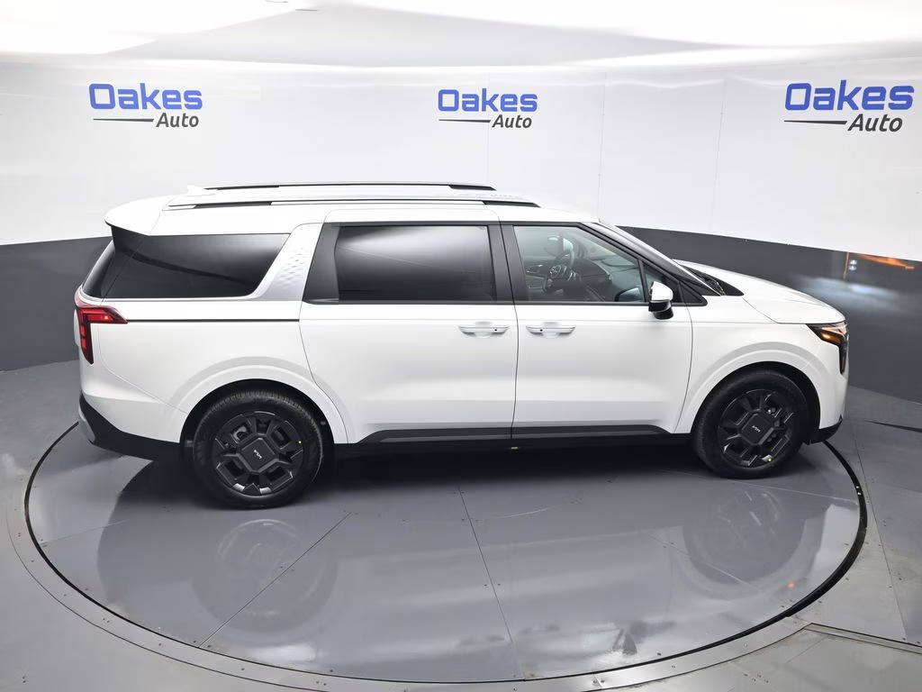 2026 Snow White Pearl Kia Carnival Hybrid EX FWD Van