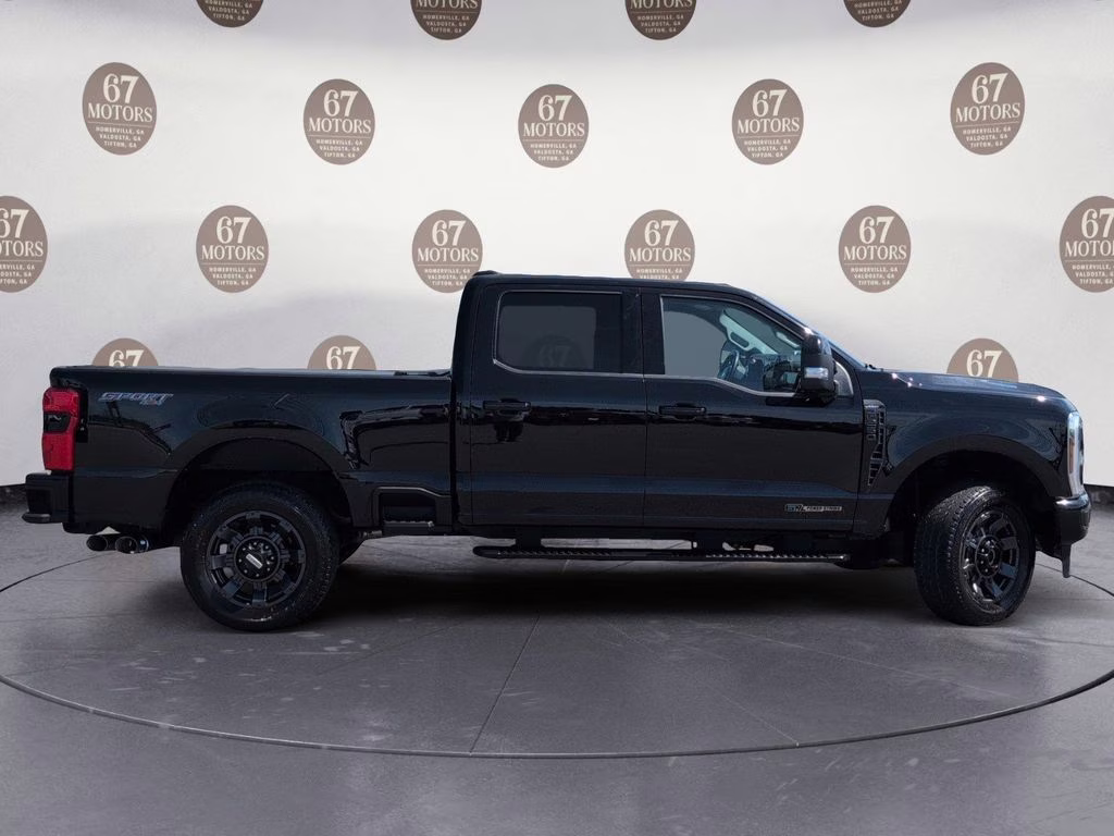 2024 Black Metallic Ford Super Duty F-250 SRW Lariat 4X4 Truck